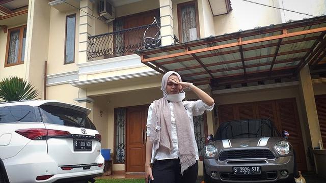 6 Potret Jane Abel, Anak Bambang Pamungkas yang Dikabarkan Dicoret dari Kartu Keluarga