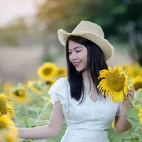 Ilustrasi perempuan cantik/copyright freepik.com/jcomp