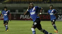 Belum Cetak Gol, Pelatih PSM Tetap Percaya Guy Junior
