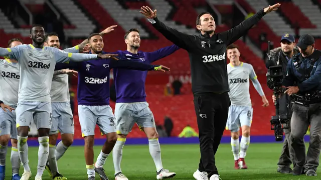 Manchester United, Derby County, Piala Liga Inggris
