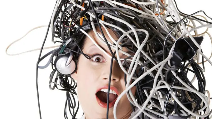 Cara Paling Metal Benahi Kusut pada Kabel Earphone