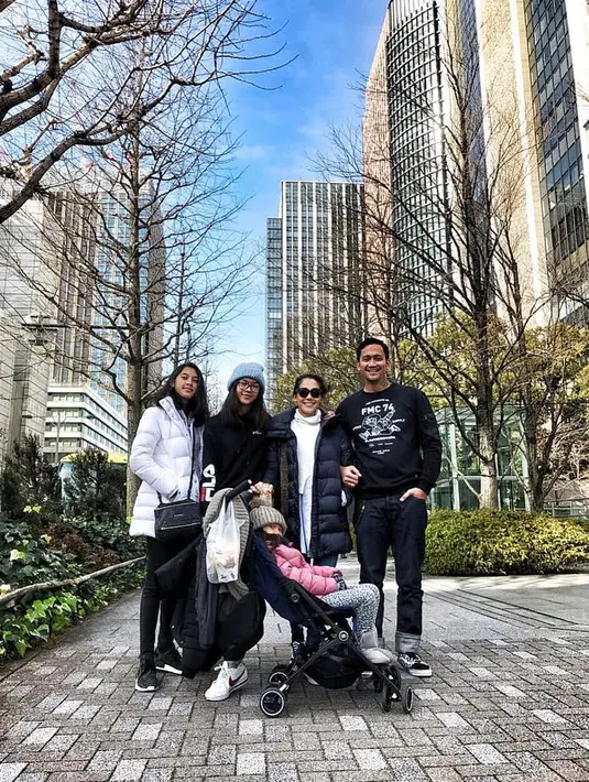 Beberapa waktu lalu, Tora dan Mieke menghabiskan waktu dengan berlibur ke Jepang. (Foto: instagram.com/t_orasudi_ro)