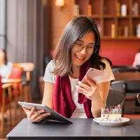 Masih bisa bahagia./Copyright&nbsp;shutterstock.com/g/anucha+maneechote