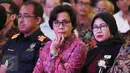 Menteri Keuangan Sri Mulyani menghadiri Peringatan Satu Tahun Pusat Logistik Berikat (PLB), Jakarta, Rabu (12/4). Sri Mulyani memberi empat Pekerjaan Rumah (PR) kepada PPLBI untuk menjadikan Indonesia Hub logistik Asia Pasifik. (Liputan6.com/Angga Yuniar)