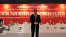 Presiden BWF Poul Erik Hoyer memberikan sambutan saat acara Welcome Dinner penyambutan Kejuaraan Dunia Bulutangkis 2015 di Gedung Balai Kota, Jakarta, Sabtu (8/8/2015).(Liputan6.com/JohanTallo)