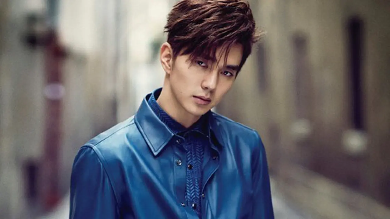 Penampilan Perdana Yoo Seung Ho Selepas Wamil
