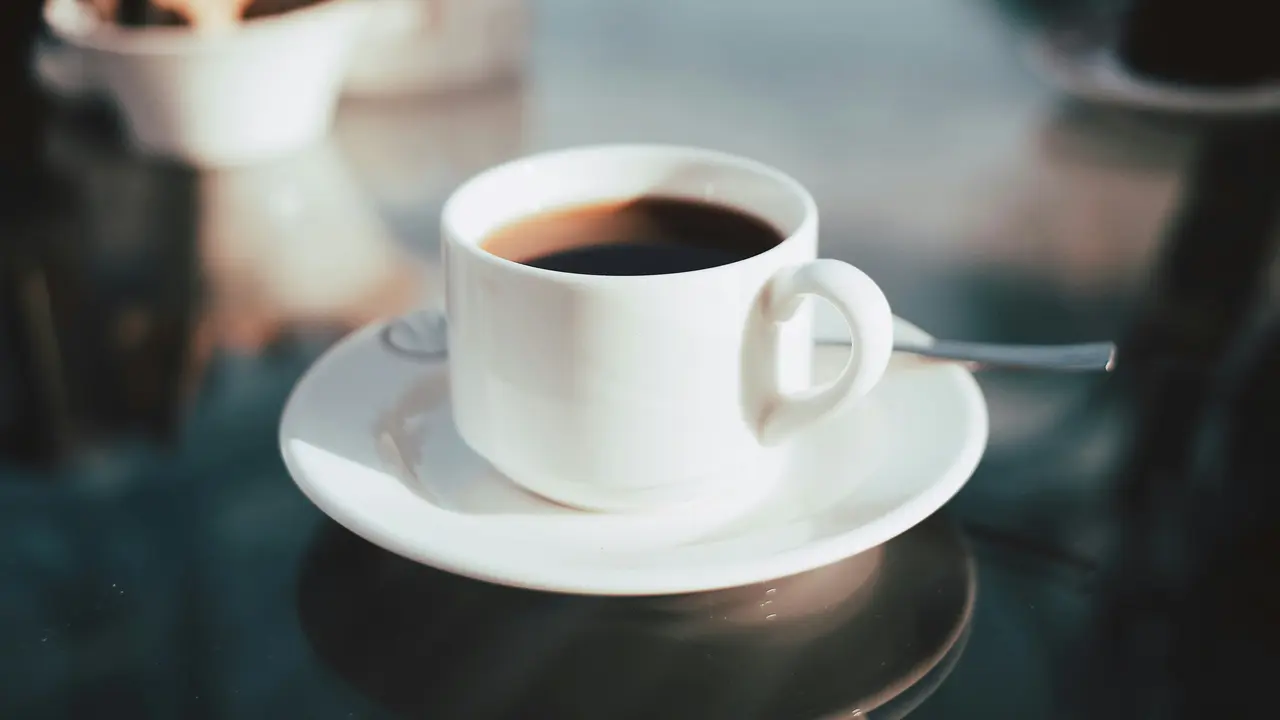 Fakta Mengejutkan, Mikroplastik Tertinggi Ada di Teh dan Kopi Panas