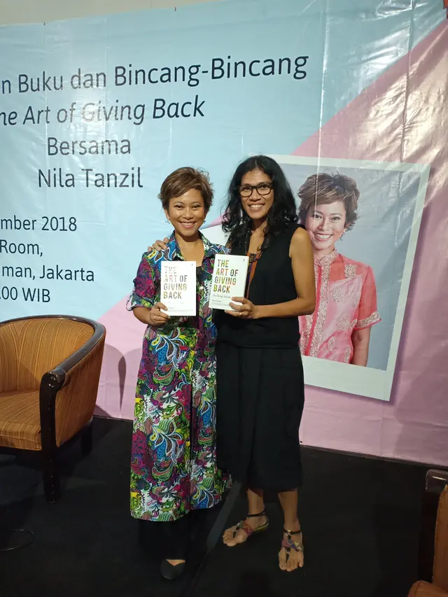 [Fimela] Belajar Berbagi Kebaikan dari Buku Karya Nila Tanzil, The Art of Giving Back