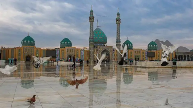 Fakta menarik Masjid Jamkaran di Iran