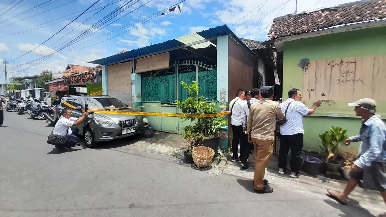 rumah suami bunuh istrinya di banyuwangi
