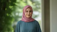 9 Inspirasi Model Abaya Gamis Polos Tapi Tetap Anggun, Elegan dan Berkelas
