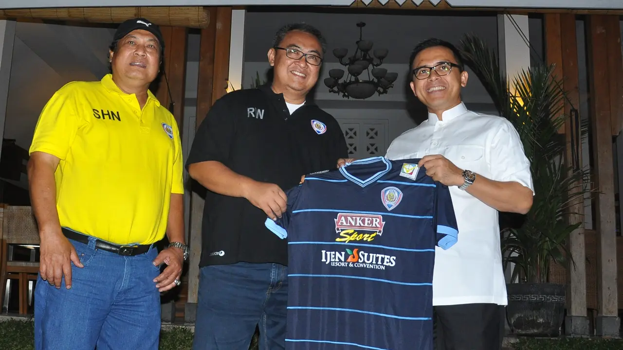 Arema  Cronus