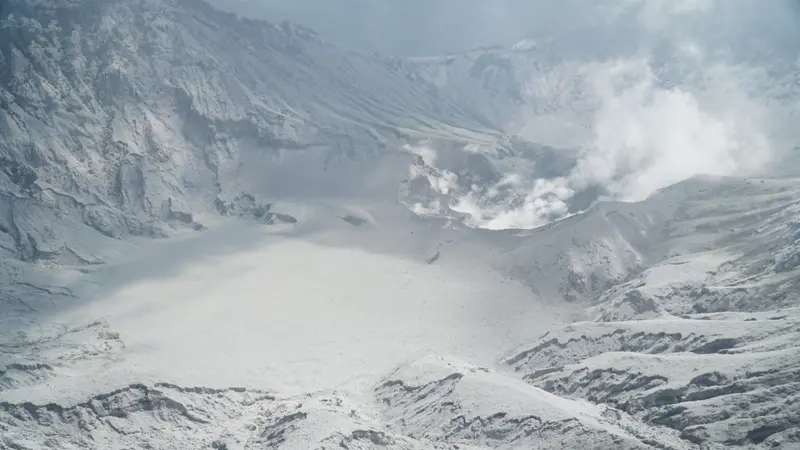 Kawah Ratu Gunung Tangkuban Parahu