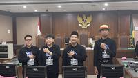 Delpedro dkk Jelang Sidang Vonis (Muhammad Radityo Priyasmoro/Liputan6.com)