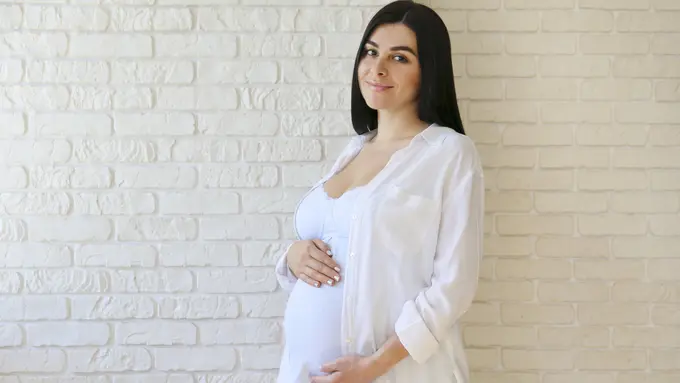 10 Rekomendasi OOTD Ibu Hamil yang Nyaman dan Simpel, Bisa Dipakai Sehari-hari