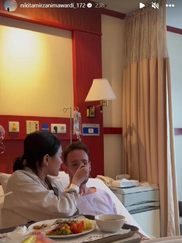 Kekasih Nikita Mirzani Disunat