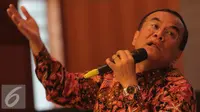 Deputi Pengendalian pelaksanaan penanaman modal BKPM Azhar Lubis Azhar saat menjadi pembicara di acara Dialog Investasi Tenaga Kerja, Jakarta, Rabu (7/10/2015). (Liputan6.com/Angga Yuniar)