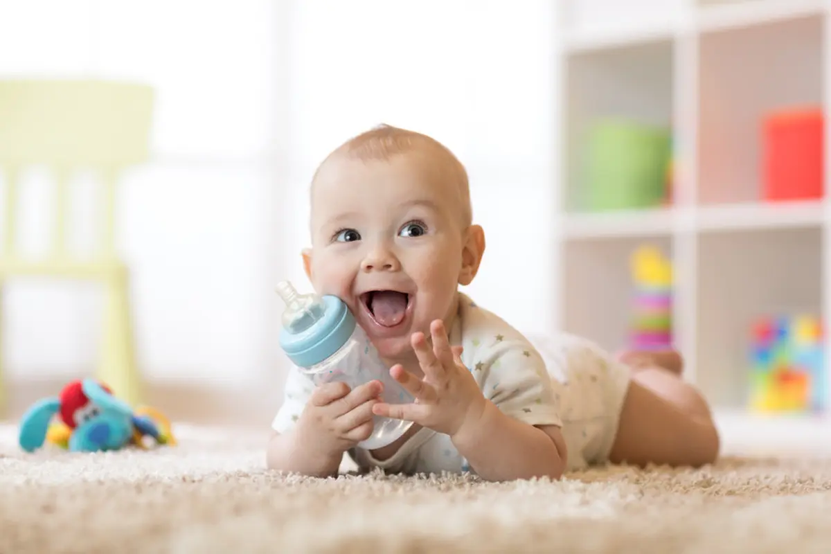 Mainan dan Peralatan Bayi