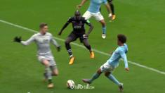 Berita video skill mengagumkan Leroy Sane saat laga menghasilkan gol untuk Manchester City. This video presented by BallBall.