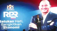 Wakil ketua Kadin Rosan P. Roeslani  melakukan pidato mendeklarasikan pencalonan dirinya sebagai Ketua Umum Kadin periode 2015-2020 di Hotel Ritz Carlton, Jakarta, Sabtu malam (21/11). (Liputan6.com/Faisal R Syam)