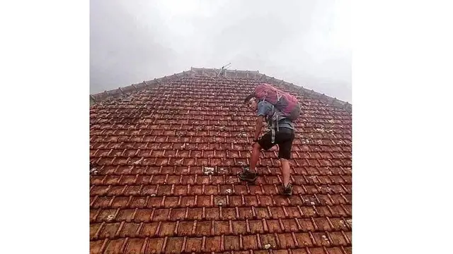 7 Kelakuan Nyeleneh Warga saat Bosan 'Di Rumah Aja' Ini Bikin Geleng Kepala