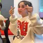 6 Momen Dewi Perssik dan Aldi Taher Kerja Bareng, Akur Makan Sepiring Berdua (YouTube DEWI PERSSIK)