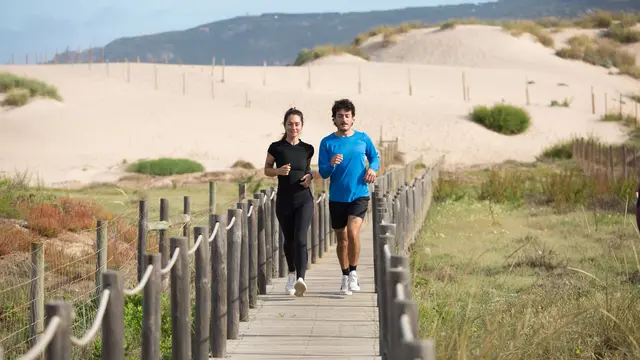 Jogging Bisa Mempererat Hubungan dengan Pasangan