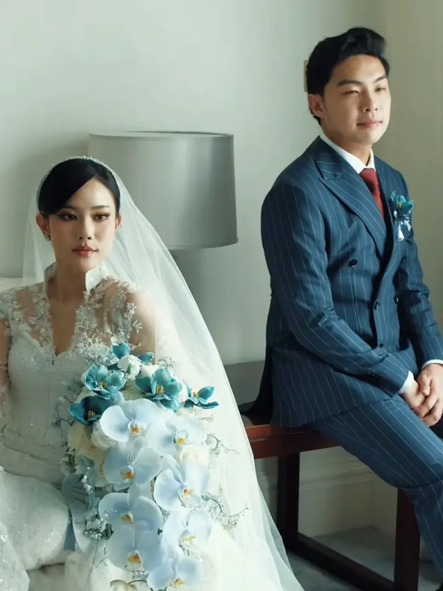 Gaun Putih Jessica Jane di Hari Pernikahannya Bersama Erwin Phan.