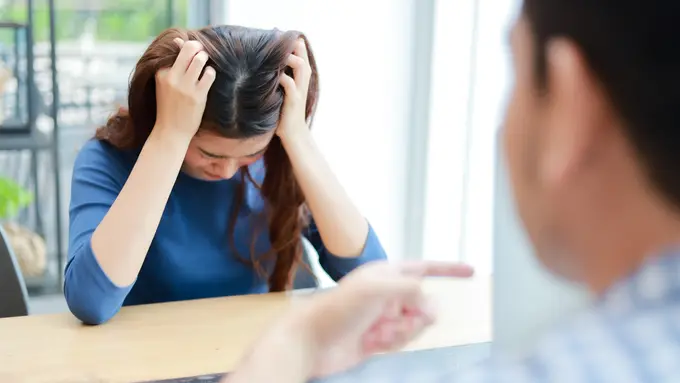 dia menikah dengan yang lain