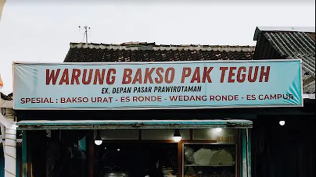 Bakso Pak Teguh (Suciarti Wahyuningyas)
