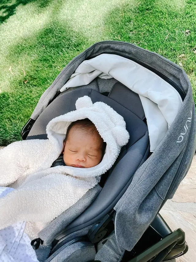 Potret putra pertama Nikita Willy dan Indra Priawan. (Foto: Instagram/nikitawillyofficial94)