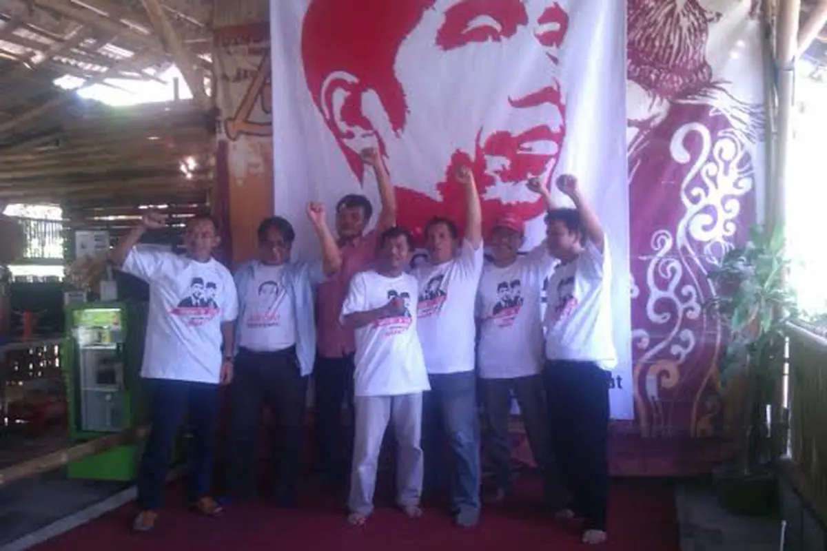 Pendukung Jokowi Almisbat Yogyakarta Jaring Suara Mahasiswa 