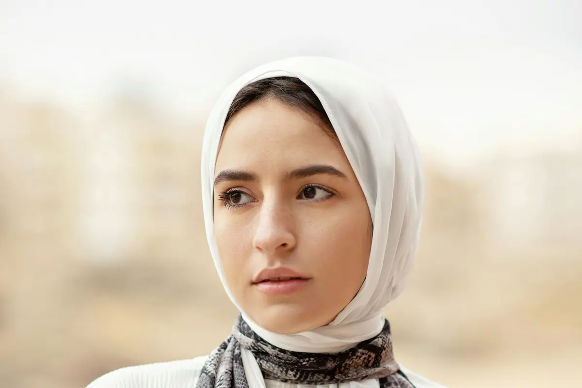 perempuan cantik dan baik