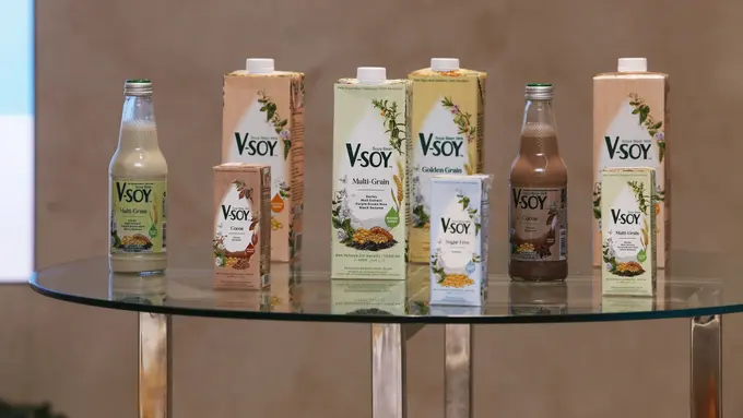 Tampil Lebih Fresh, V-Soy Hadir dengan Kemasan Baru yang Mengutamakan Desain Modern dan Minimalis