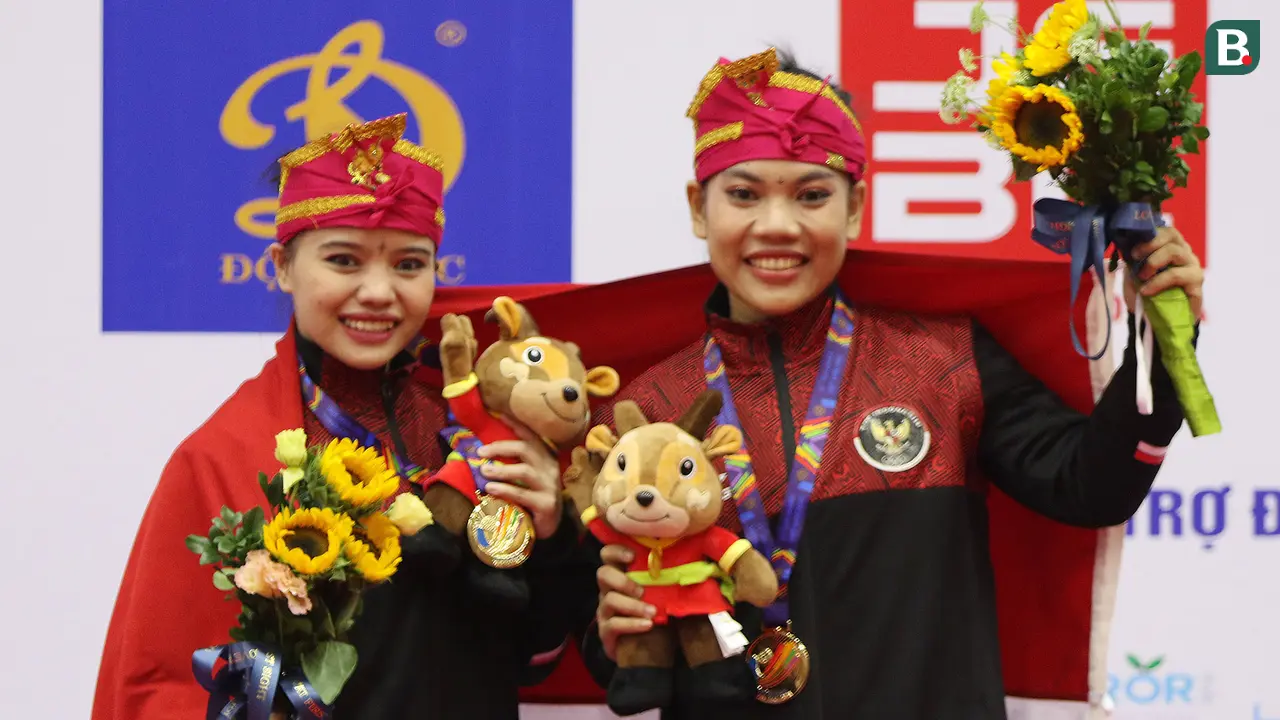 Foto: Riska Hermawan dan Ririn Rinasih Tak Terbendung, Pencak Silat Sumbang Medali Emas SEA Games 2021