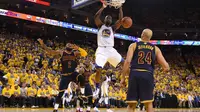 Laga pertama final NBA 2015-2016 antara Golden State Warriors vs Cleveland Cavaliers (Reuters)