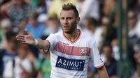 Video highlights gol indah yang dilakukan Antonio Di Gaudio, penyerang sayap Carpi yang mencetak gol indah kala berjumpa Sampdoria.