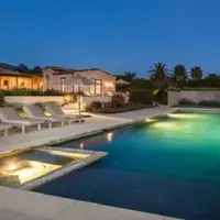 Rumah Lady Gaga. (foto: elledecor.com)