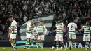 Pasukan Pep Guardiola menang dengan skor telak lima gol tanpa balas atas tuan rumah. (AP/Armando Franca)
