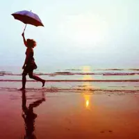 Berikut tips-tips yang bisa diaplikasikan ketika 'traveling' di musim hujan.