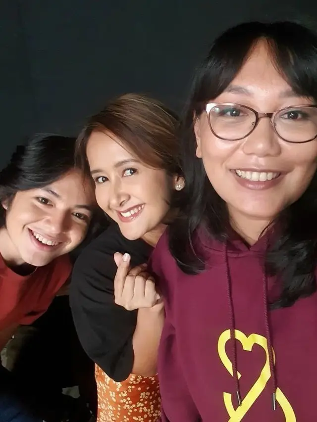 Angga Yunanda, Widi Mulia, dan Gina S. Noer. (Foto: Dok. Instagram @widimulia)