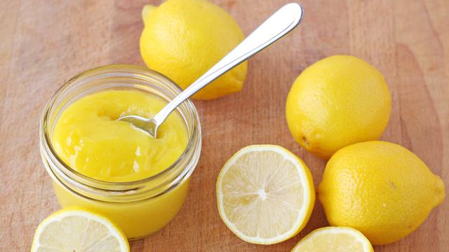 3 Bahan Alami yang Dapat Memutihkan Lutut