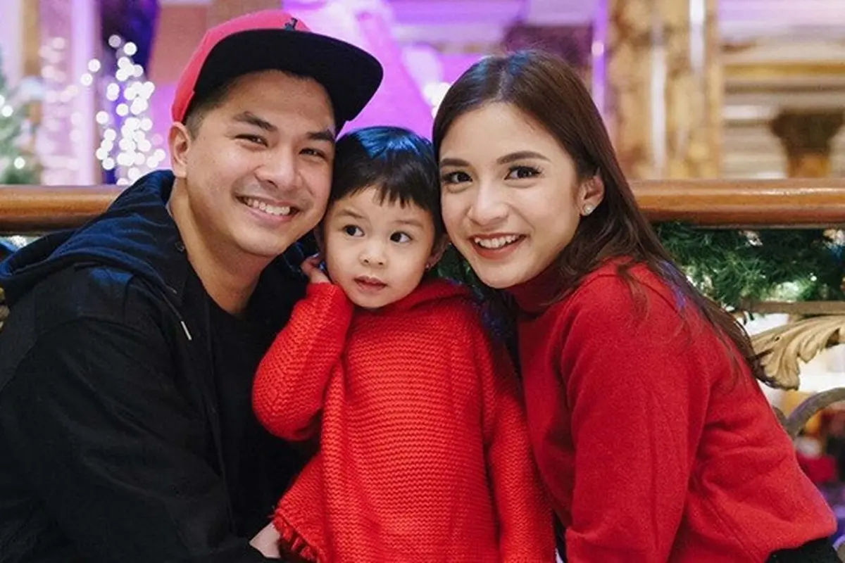 7 Potret Chelsea Olivia dan Nastusha Pakai Baju Kembar, Curi Perhatian