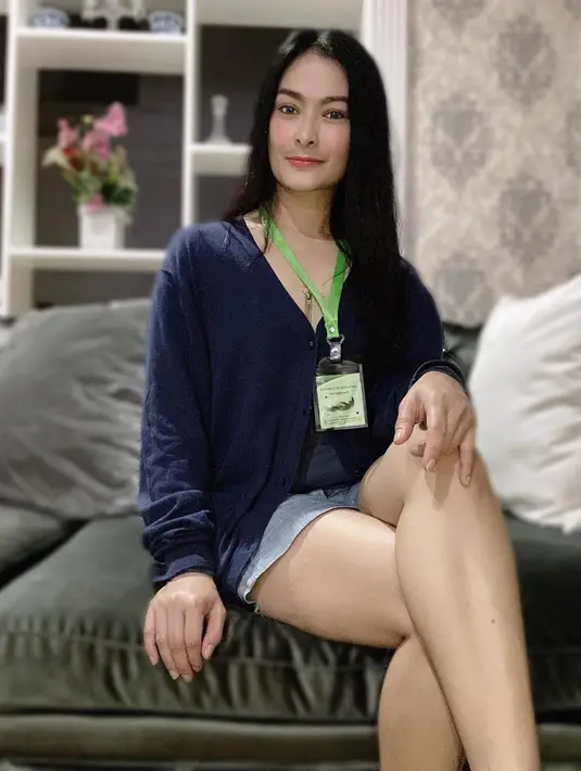 Iis Dahlia (Youtube/Dewi Perssik)