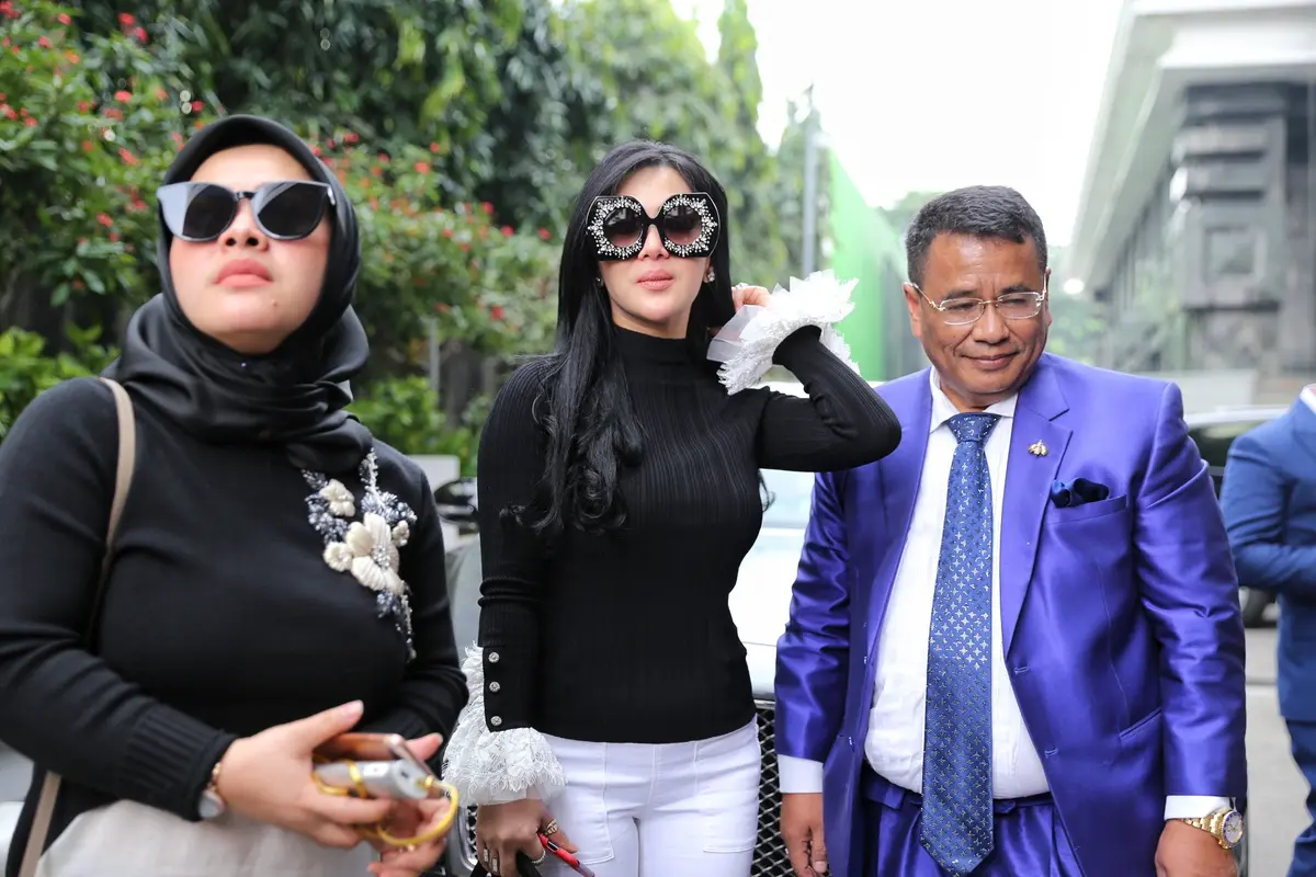 [Bintang] Syahrini