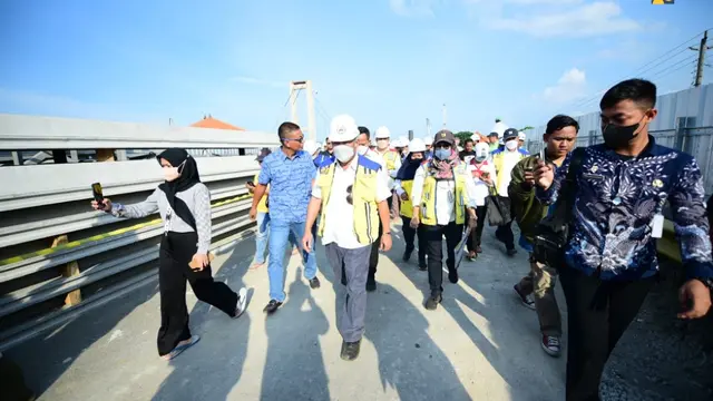 Proyek Jembatan