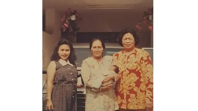 Bikin Pangling, Ini 6 Foto Masa Muda Hetty Koes Endang