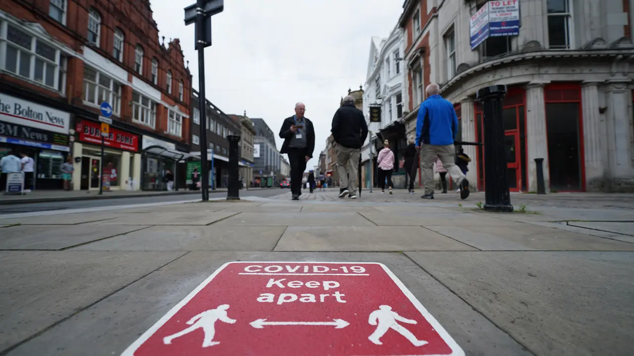 Suasana Kota Manchester Batal Longgarkan Lockdown