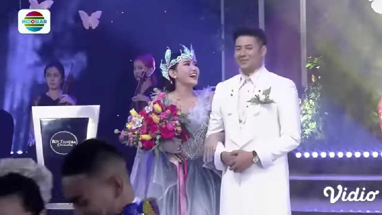 Resepsi Pernikahan Via Vallen dan Chevra Yolandi. (Indosiar)