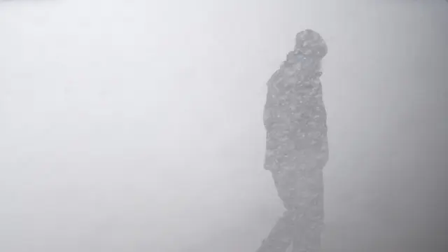 Ilustrasi Badai Salju